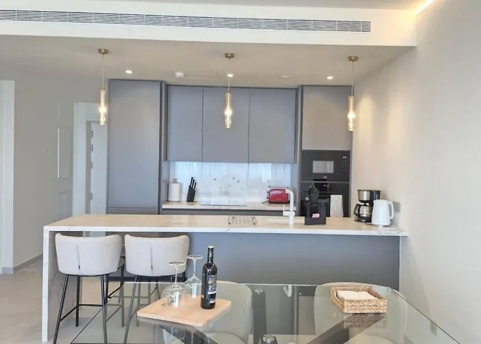 Happy Travel Valley Collection 1c