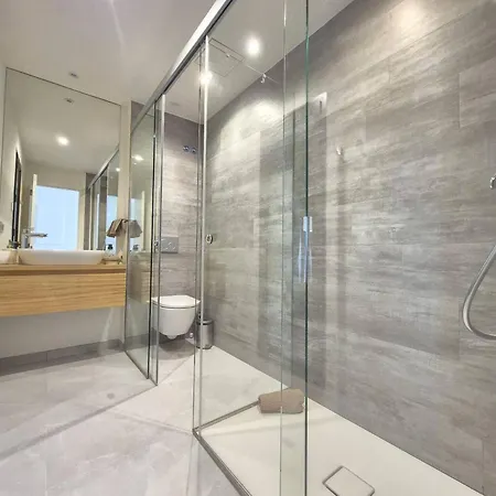 Happy Travel Valley Collection 1c דירה פואנגירולה